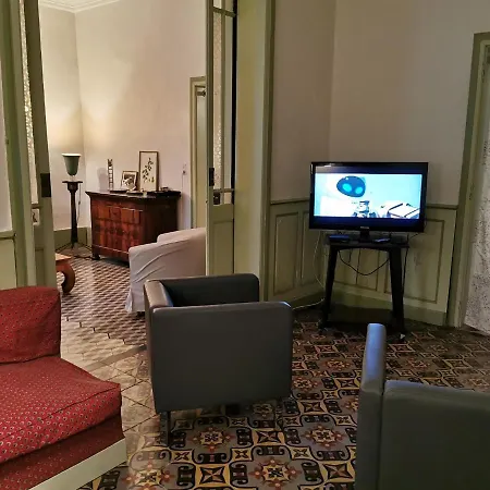 Holiday home Maison De Charme Du 19e Siecle «la Violette»